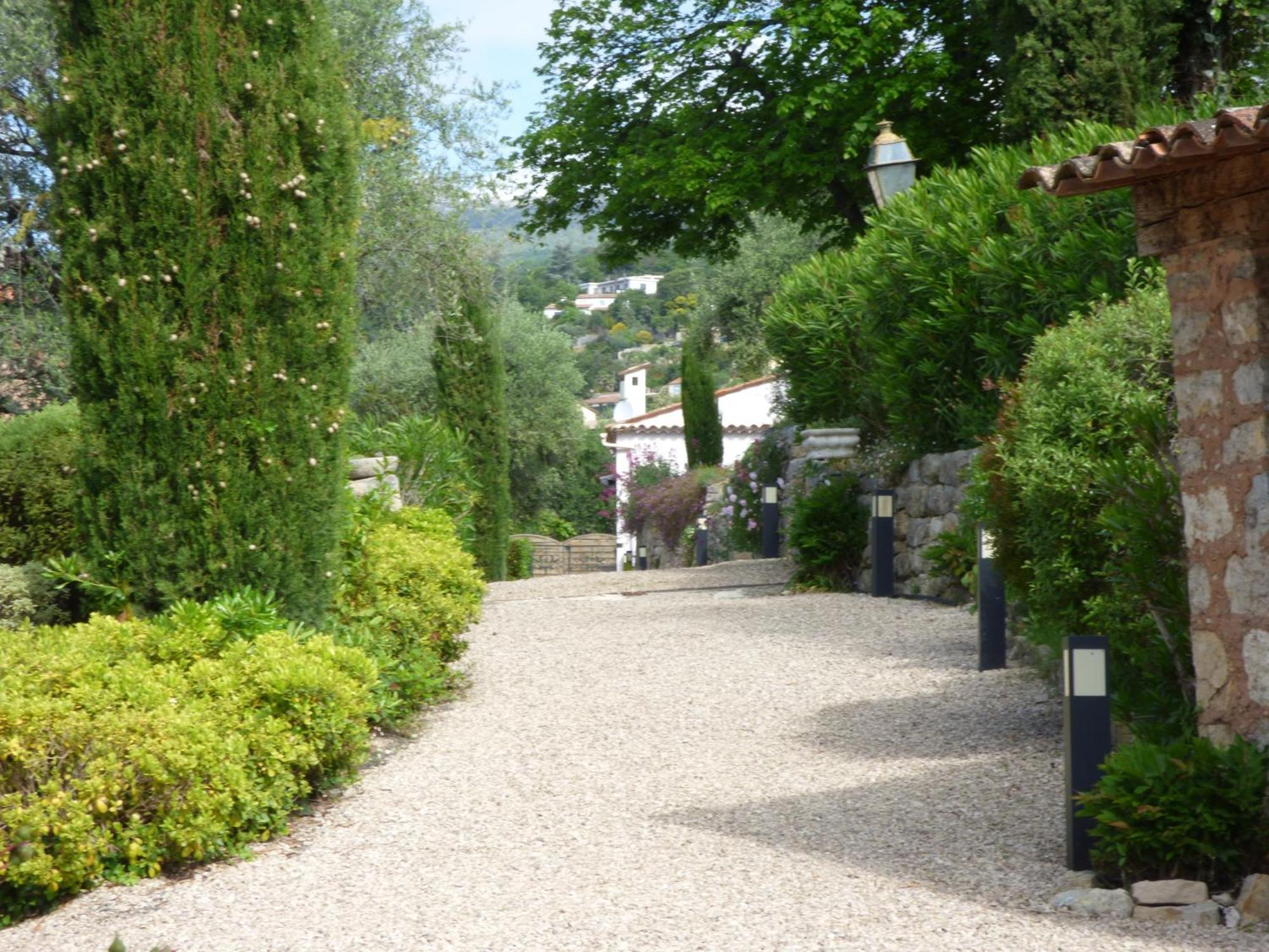Apartment Cezanne With Heated Pool And Private Garden Chateauneuf-Grasse 外观 照片