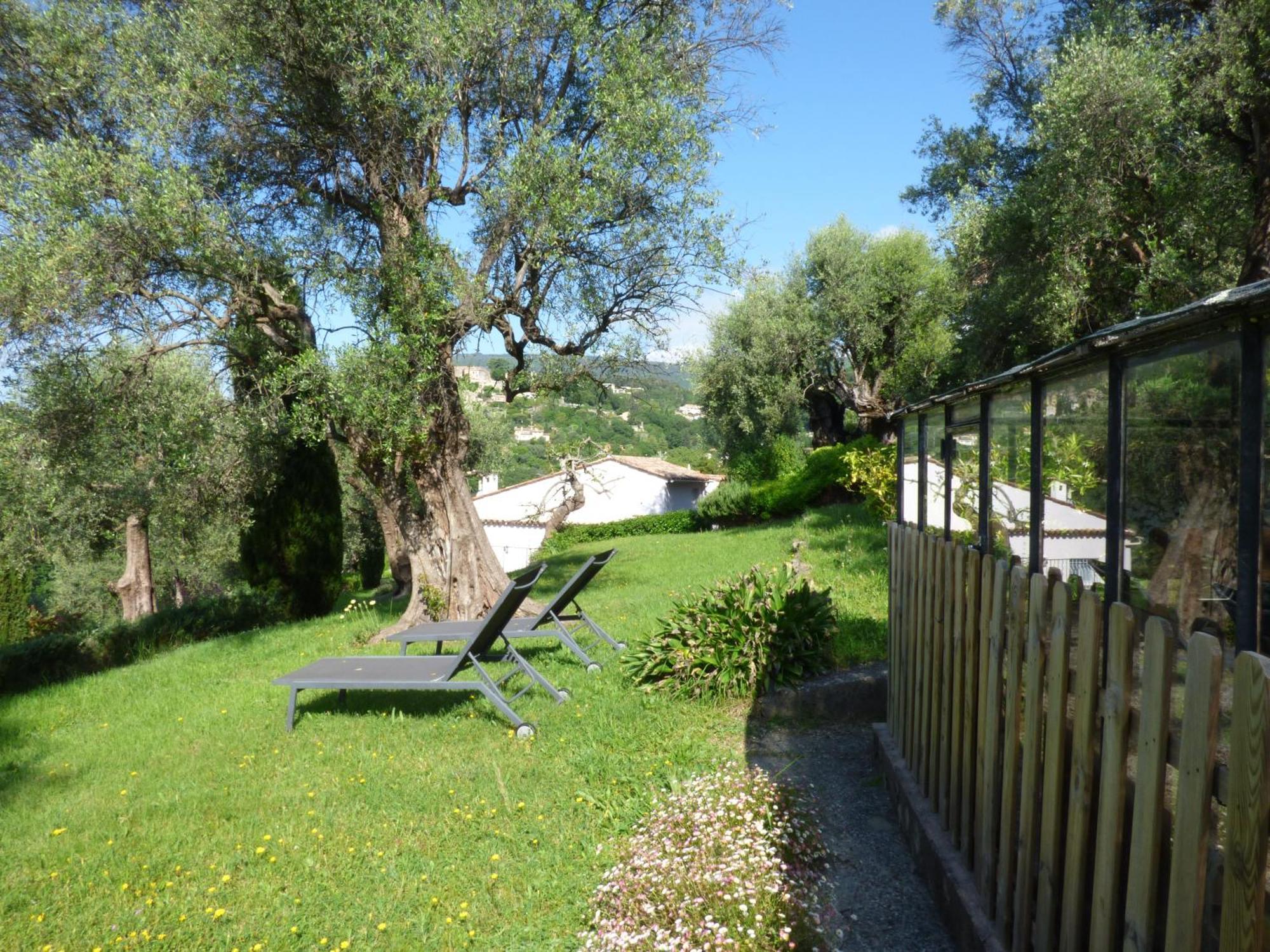 Apartment Cezanne With Heated Pool And Private Garden Chateauneuf-Grasse 外观 照片